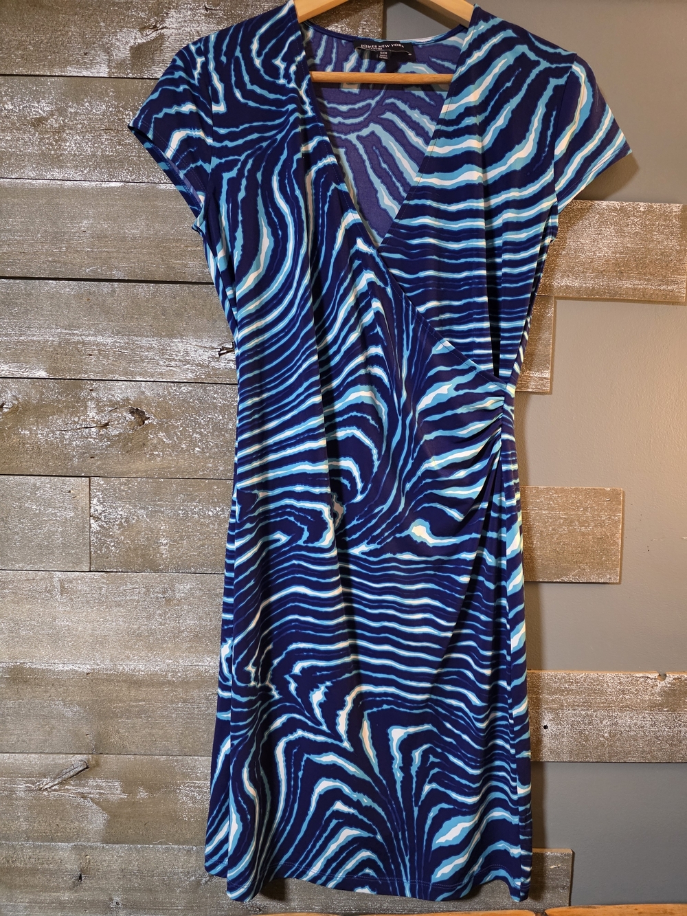 Jones New York Navy and Aqua Wave-Print Midi Dress